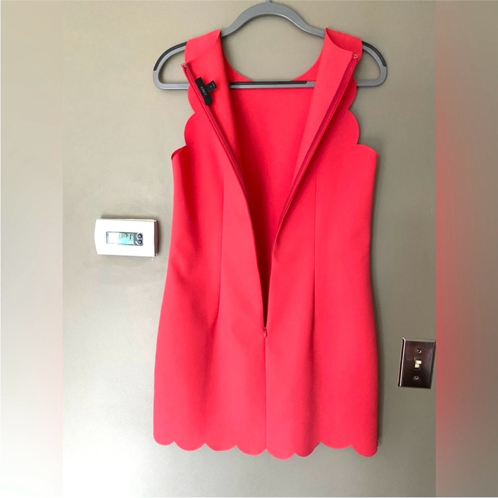 ❗️J. Crew Coral Red Scalloped Mini Dress MSRP $168! - Picture 8 of 9
